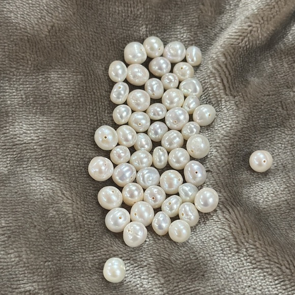 South Sea White Pearls Necklace 6-8mm - Picture 3 of 14